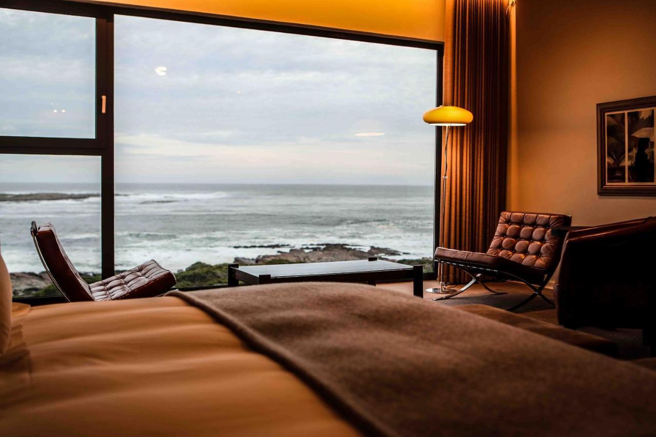 Schulphoek Seafront House Hermanus Eksteriør bilde A room at the Bayview Hotel